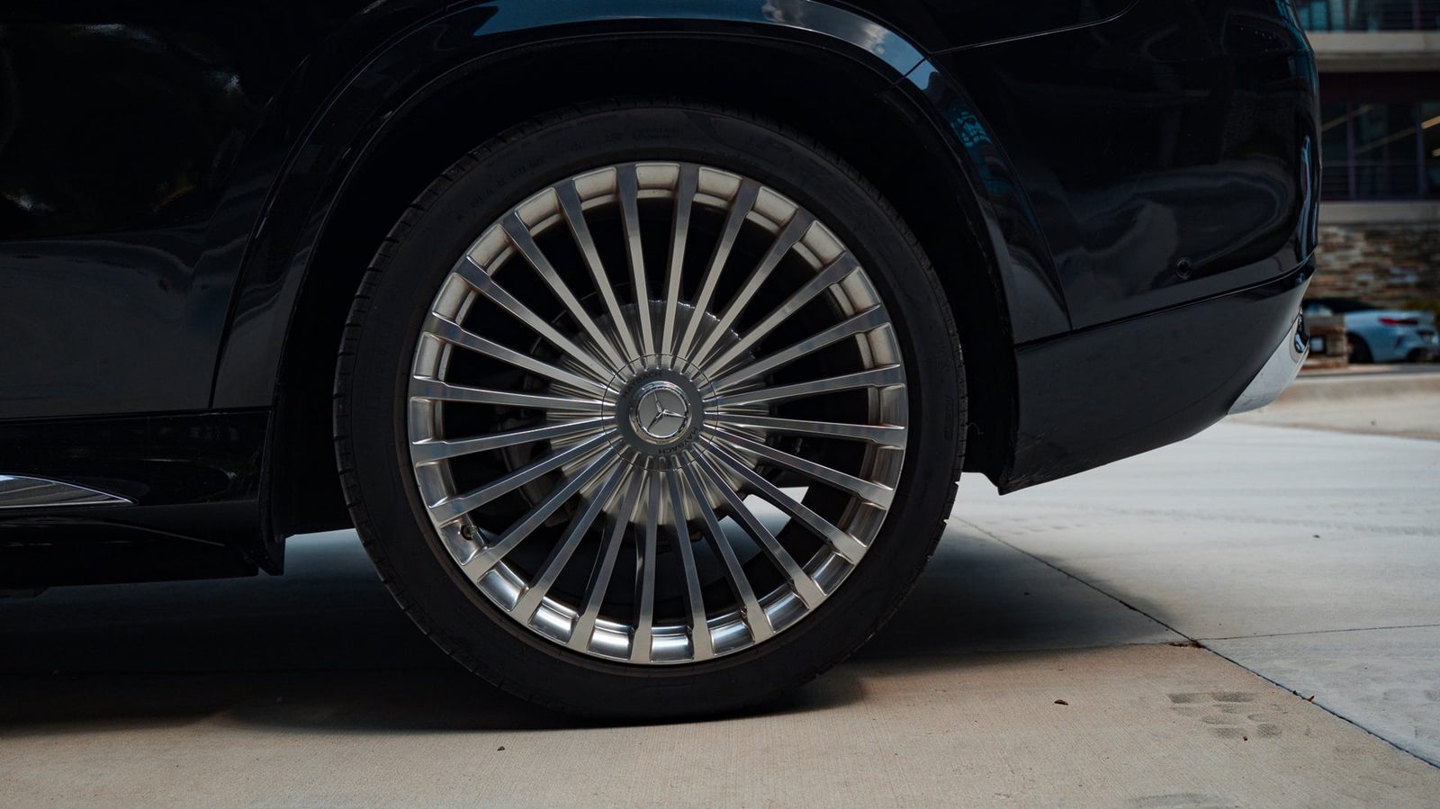 Mercedes-Maybach GLS 600 photo 6 - BExotic Chicago, IL