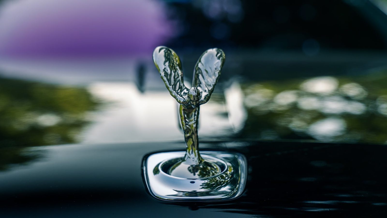 Rolls-Royce Ghost photo 10 - BExotic Chicago, IL