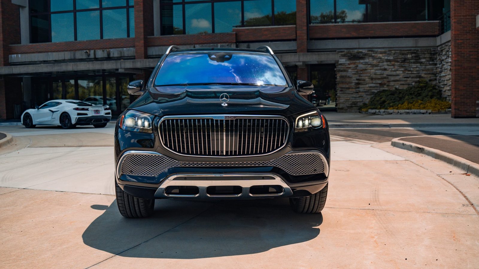 Mercedes-Maybach GLS 600 photo 3 - BExotic Chicago, IL