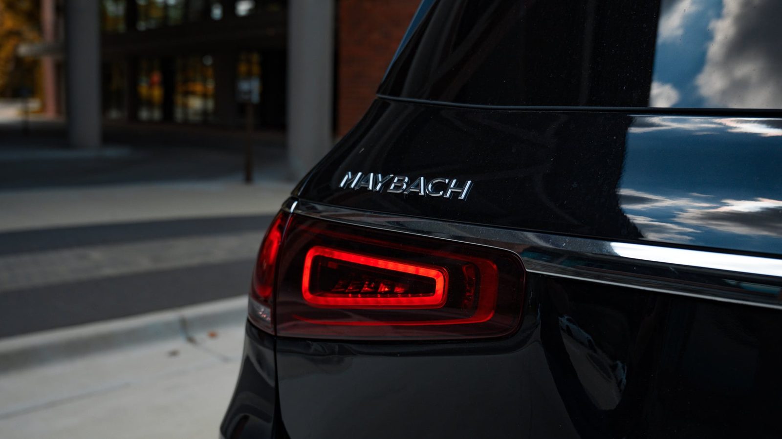 Mercedes-Maybach GLS 600 photo 13 - BExotic Chicago, IL