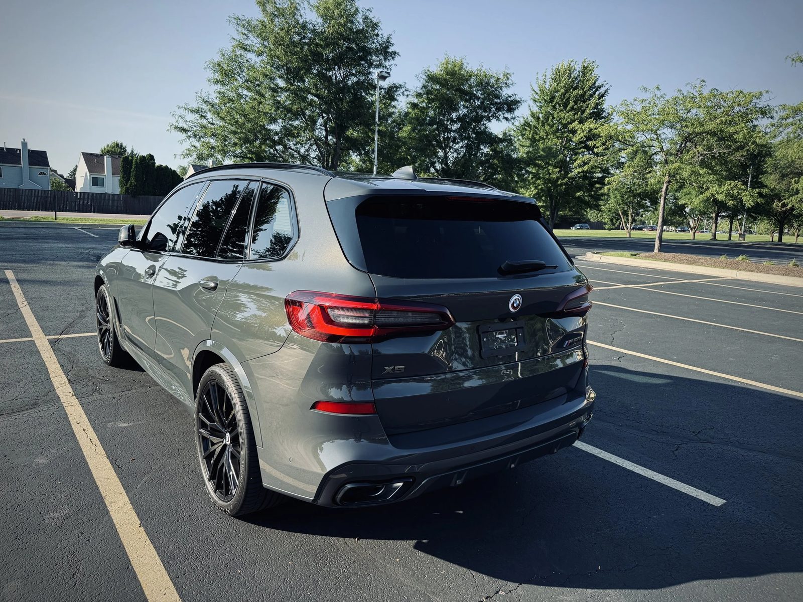 BMW X5 M50i photo 3 - BExotic Chicago, IL