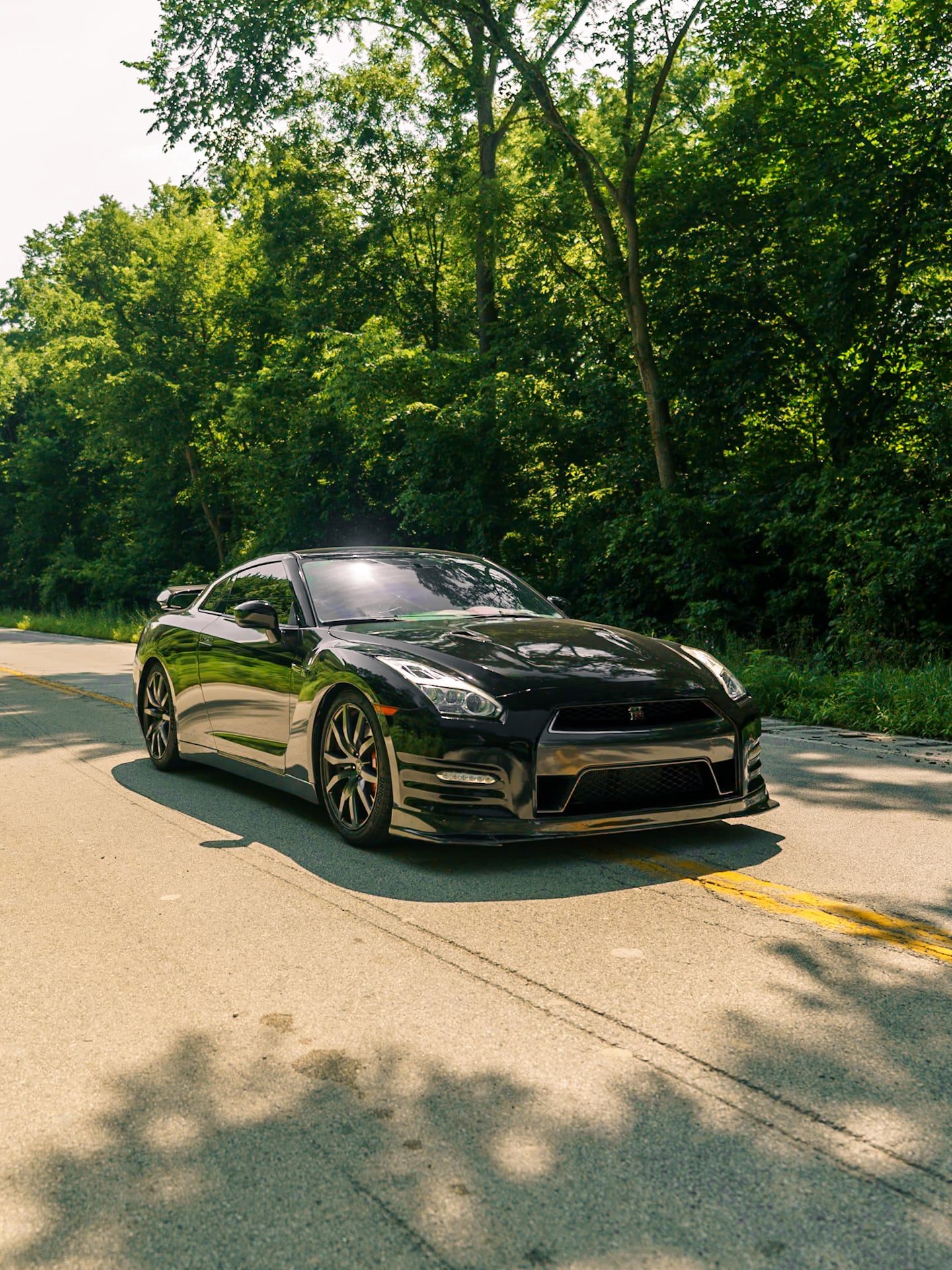 Nissan GT-R photo 2 - BExotic Chicago, IL