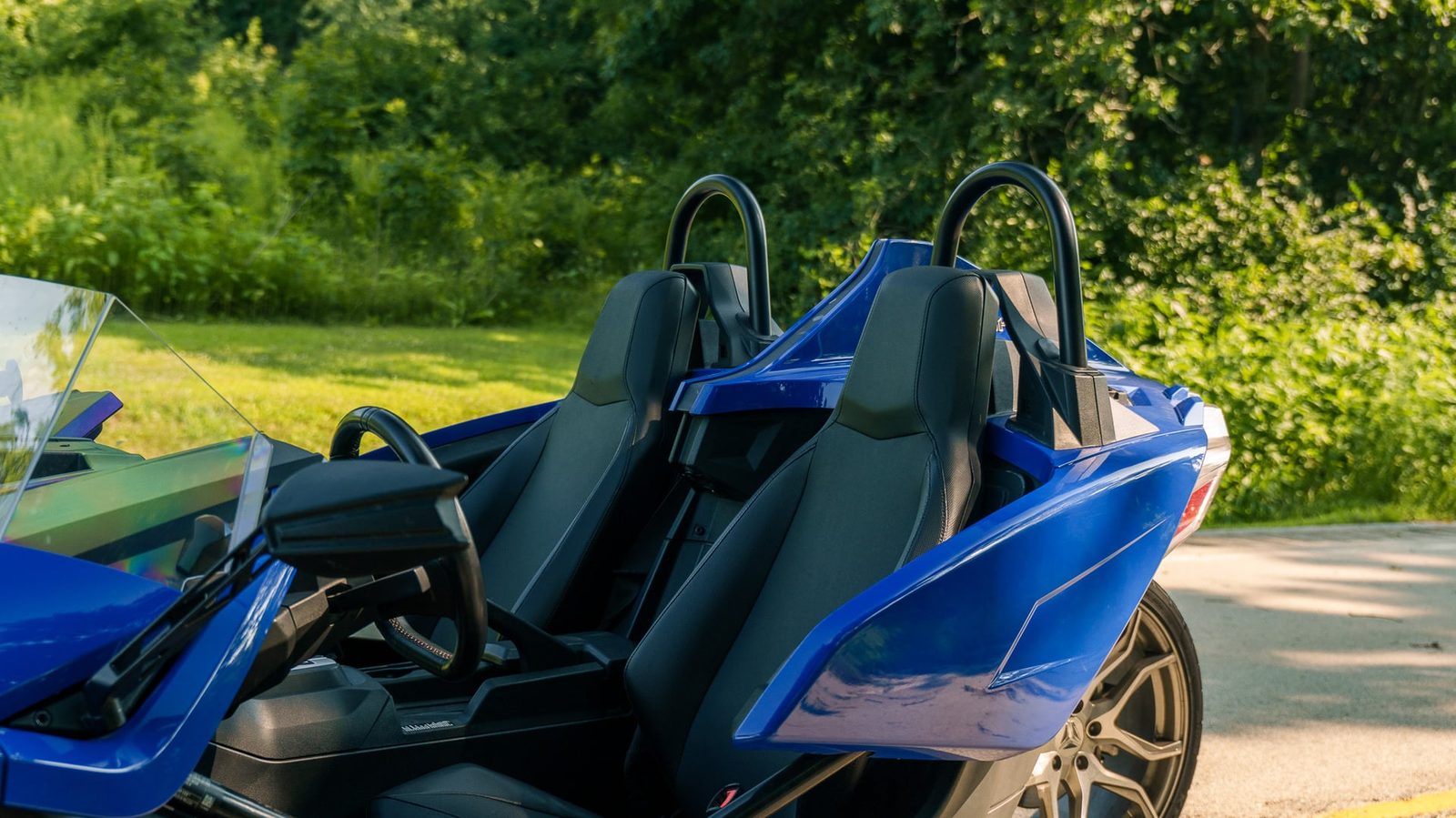 Polaris Slingshot SL photo 5 - BExotic Chicago, IL