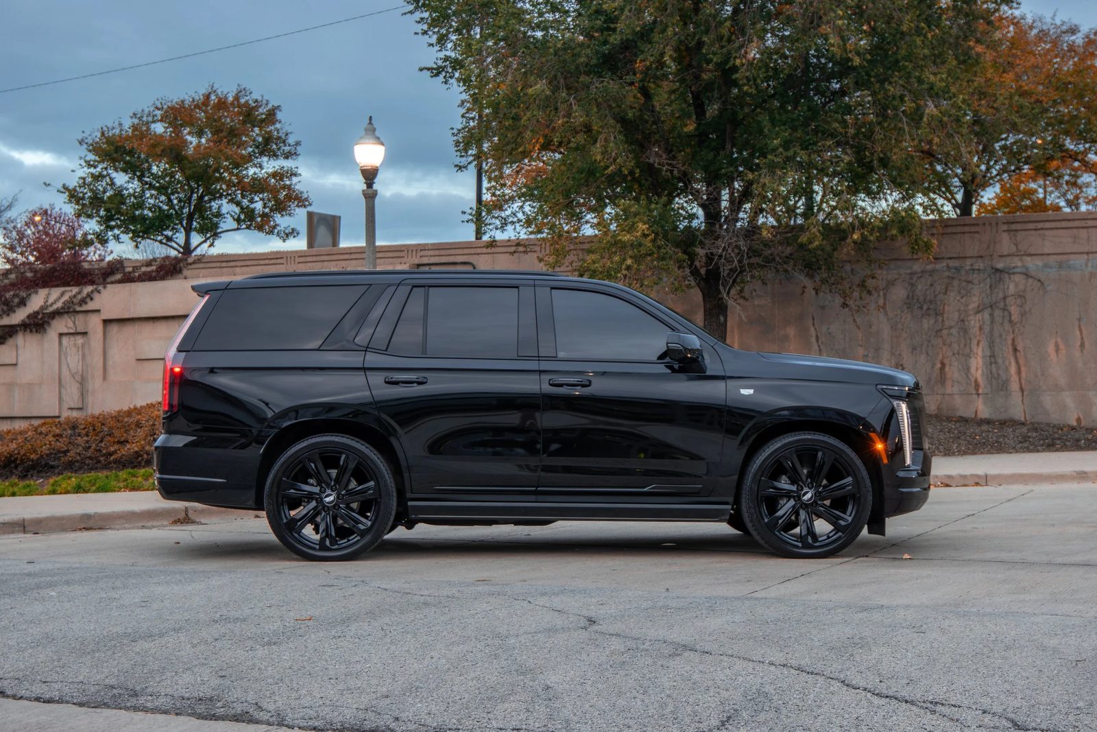 Cadillac Escalade photo 3 - BExotic Chicago, IL